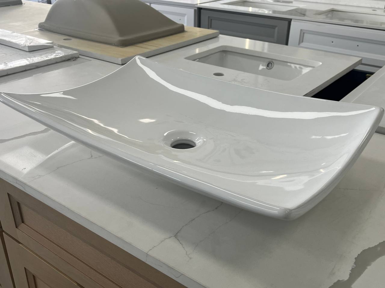 DVS19 Ceramic Vessel Sink Glossy White (Final Sale)