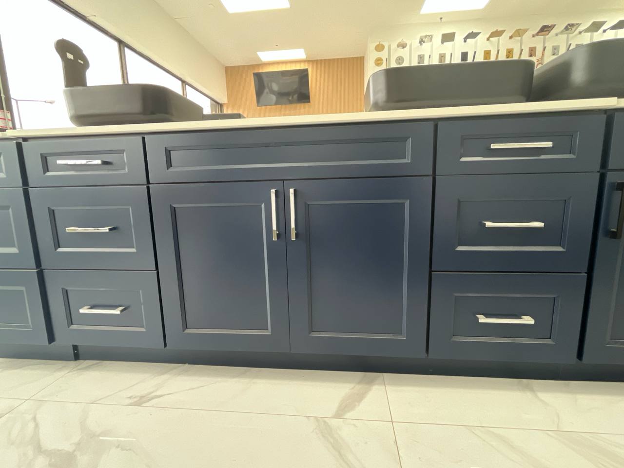DV07 Vanity Solid Wood Navy Blue 72" (Final Sale)