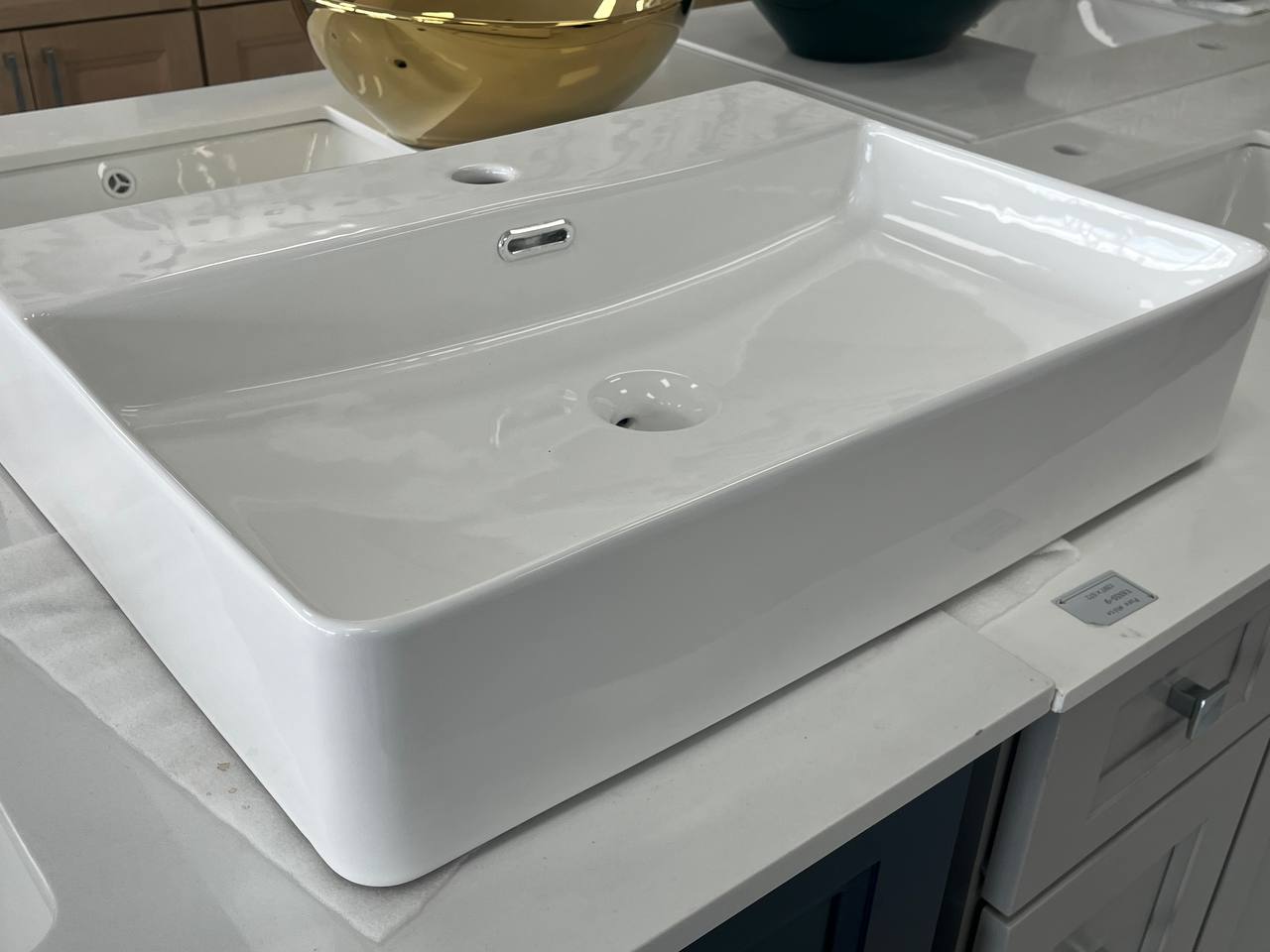 DVS15 Ceramic Vessel Sink Glossy White (Final Sale)