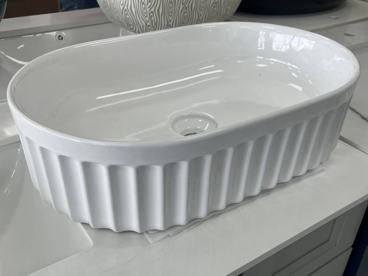 DVS16 Ceramic Vessel Sink Glossy White (Final Sale)