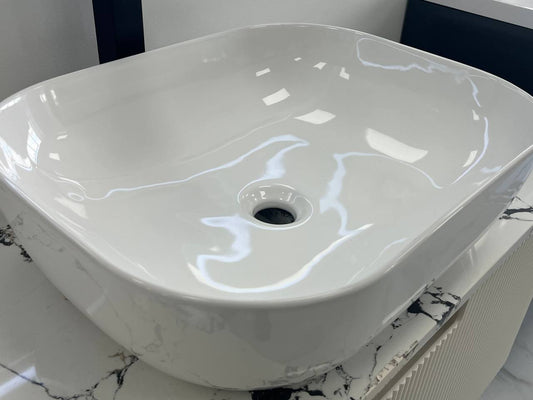 DVS26 Ceramic Vessel Sink Glossy White (Final Sale)